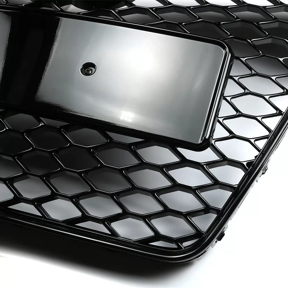 close-up of Gloss Black Honeycomb mesh on German Auto Stuff TT Mk2 Grille