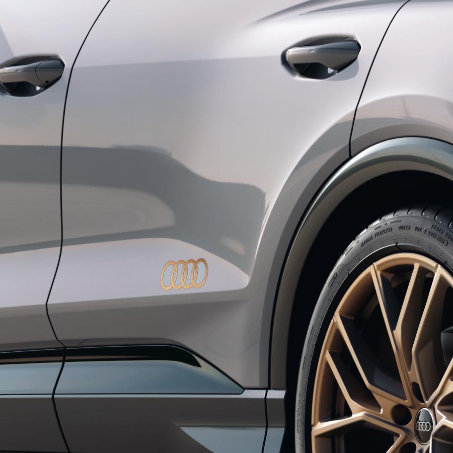 Genuine Audi - Audi Rings Decal - Bronze