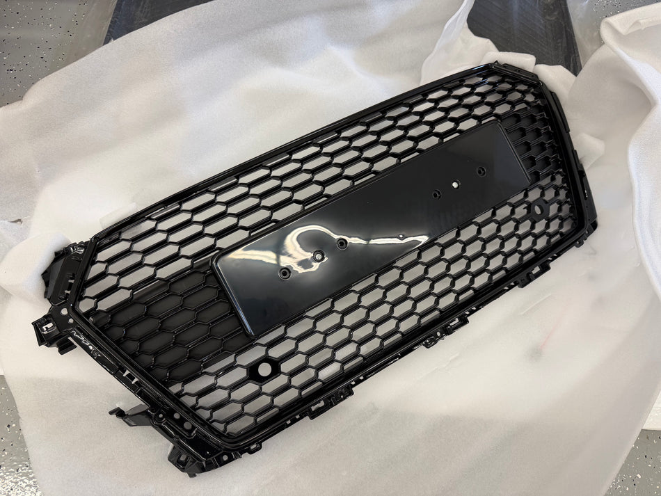 German Auto Stuff - RS-Style Honeycomb Mesh Grille - TT, TTS, TTRS Mk3 2016-2023 - Black